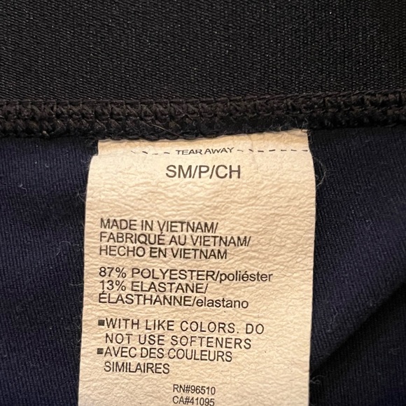 Under Armor Cold Gear Women’s Small Leggings - Picture 4 of 4